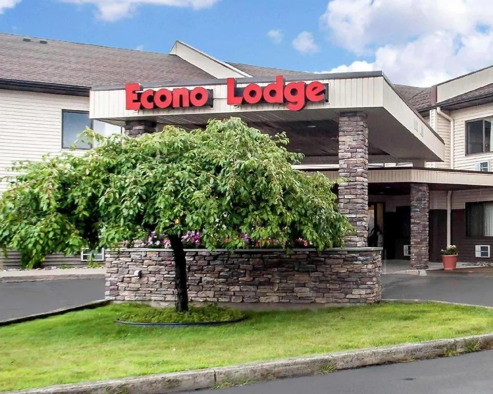 6 Top-Rated Central Hotels In Finger Lakes, NY