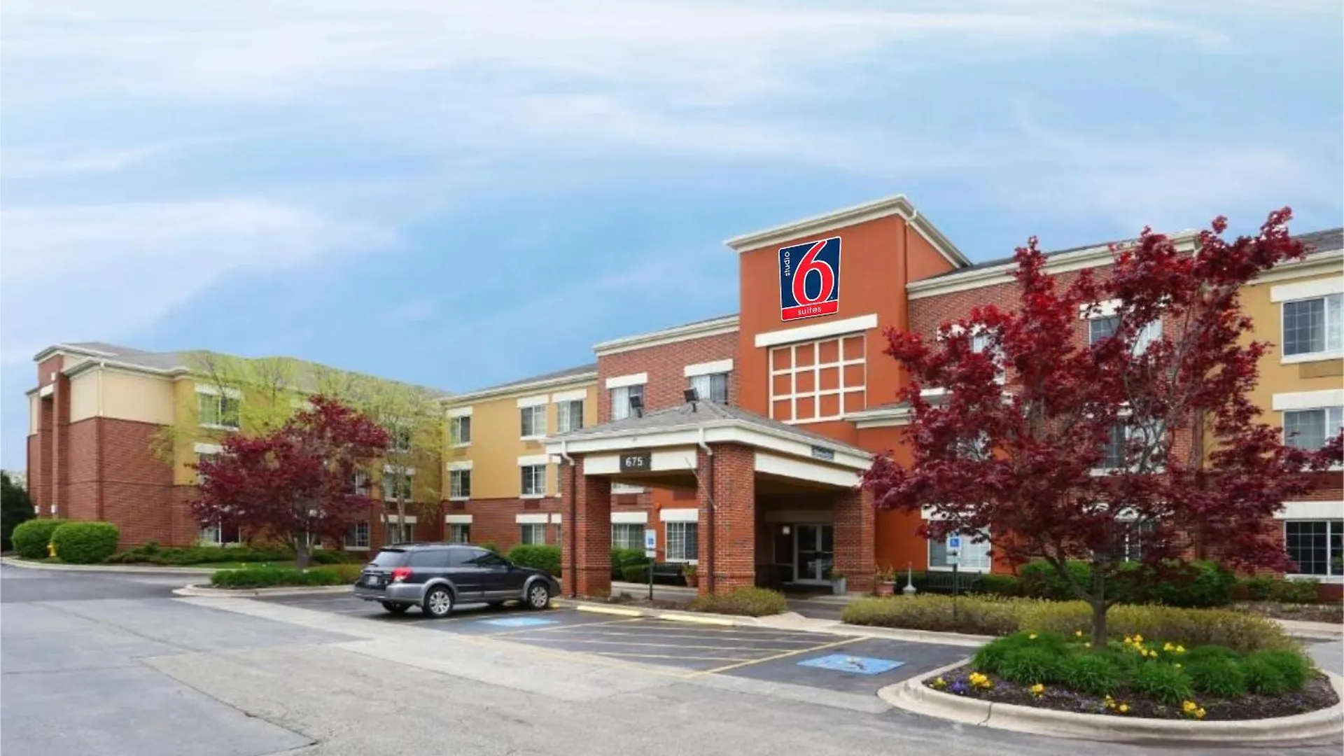 Staying Near Adler Memorial Park: 5 Budget Hotels Compared